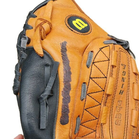 Wilson Pro 500 11" A0500 P11 Dual Hinge Leather Baseball Glove Lightly Used - Picture 9 of 9